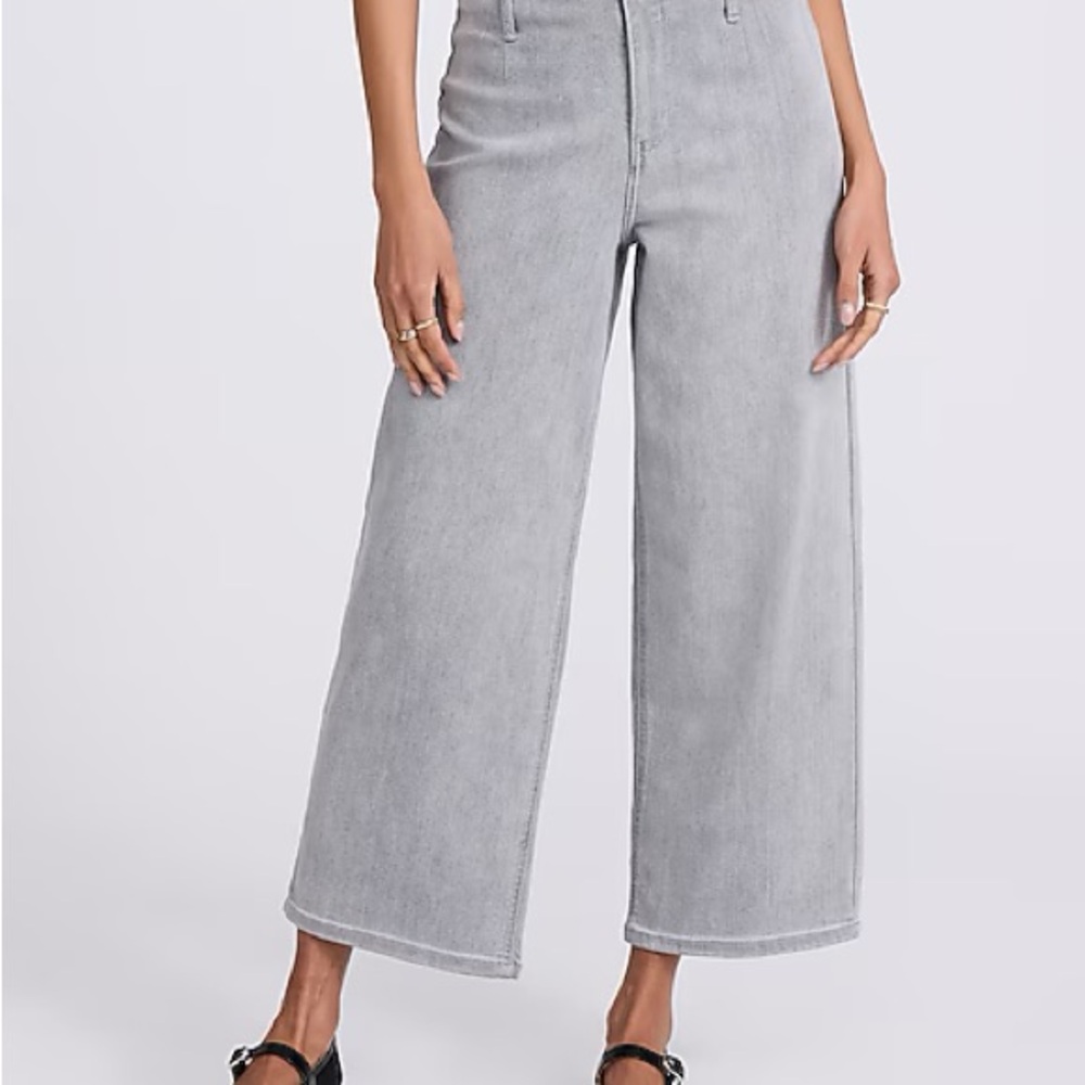Express High Waisted Gray Wash Wide Leg Ankle Jeans